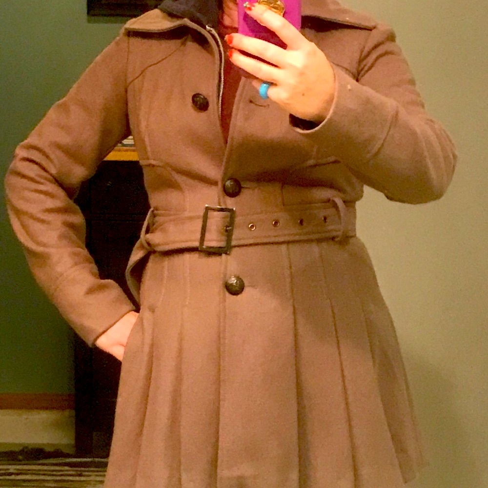 Guess Women's Winter Coat Jacket, Taupe, Small